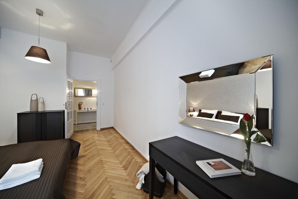 Moko Apartments Krasków Exterior foto